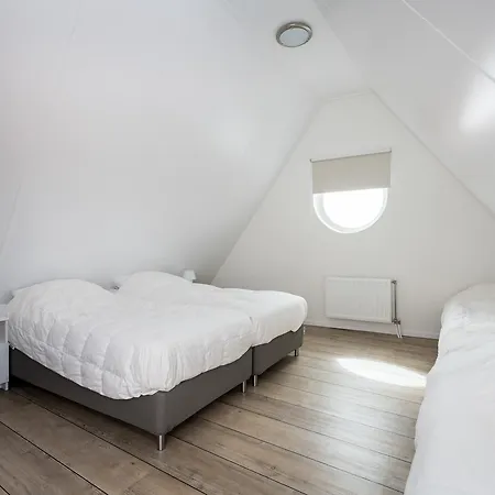 Weststraat 22 - Ouddorp - Appartement Oost 3P Exterior photo