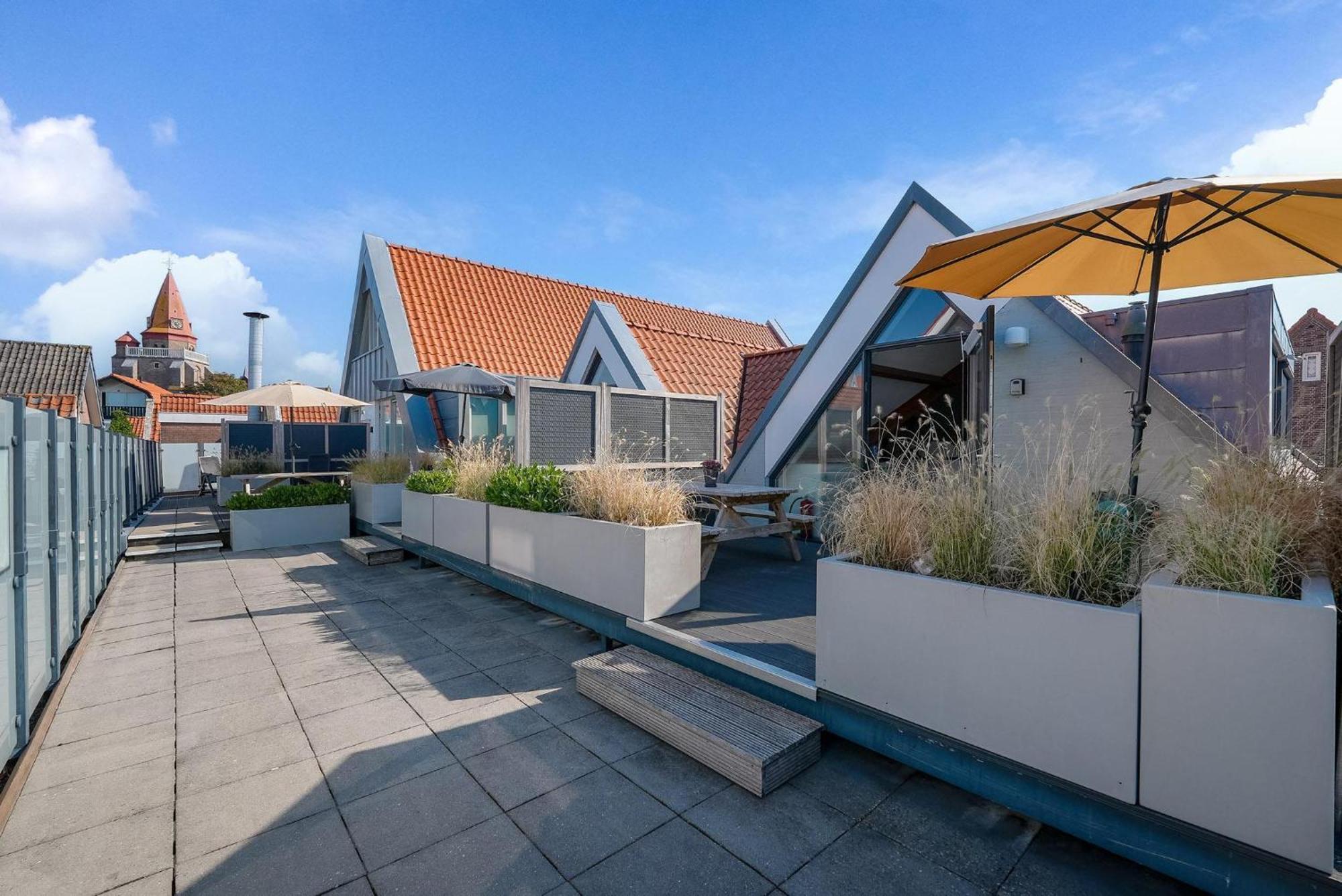 Weststraat 22 - - Oost 3p Ouddorp